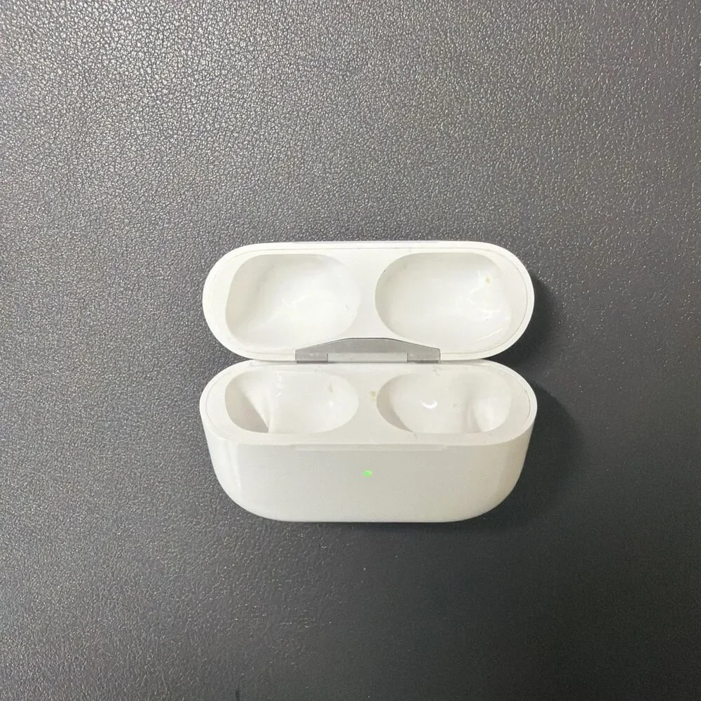 Genuine Apple Airpods Pro 1st Generation Charging Case ONLY A2190 Lightning!